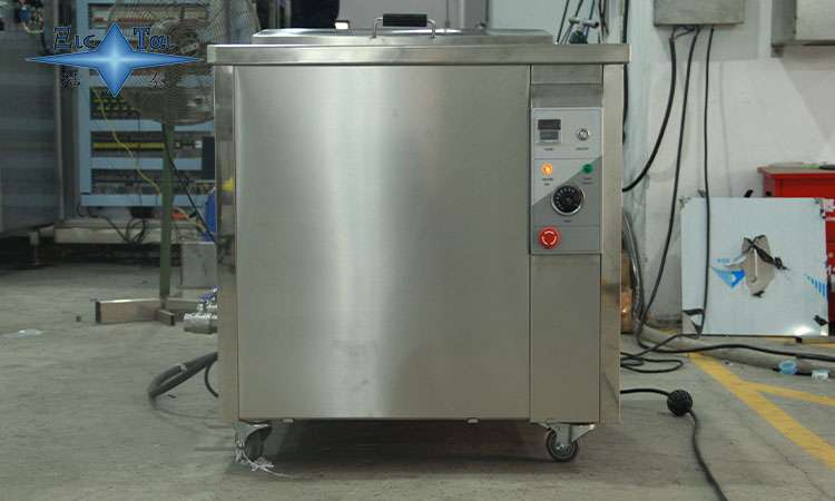 超聲波清洗機洗出發黑物質？詳解四大成因與應對方案